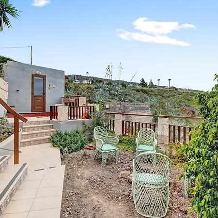 Holiday home Cozy Arona *